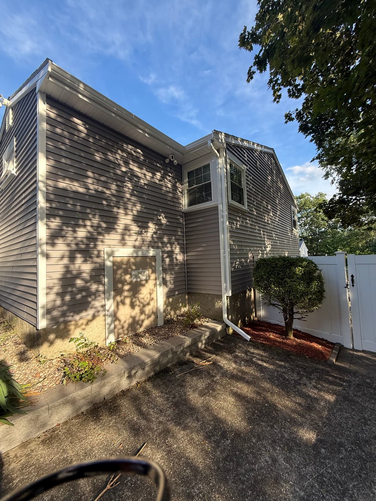 After: siding project in Randolph, MA